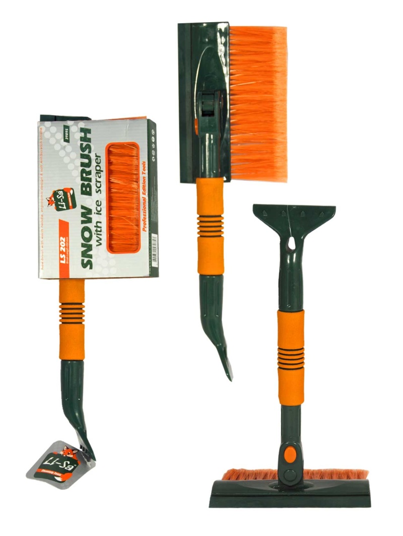 Щетка для снега cо скребком "Li-Sa" 45см поролоновая ручка, резиновый скребок, поворотная головка, оранжево-зеленая (LS202) 39895