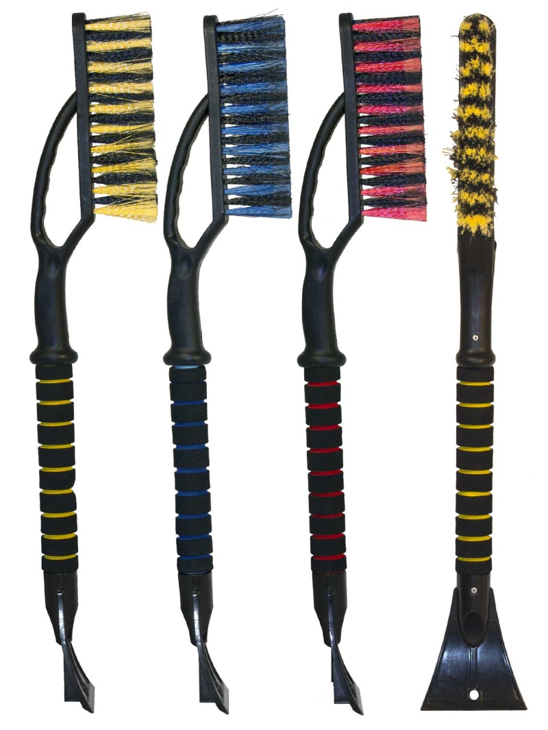 Щетка для снега cо скребком "Black&Blue" 65 см поролоновая ручка, цветная (BB1002) 44383